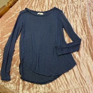 Blue and white Abercrombie and fitch top